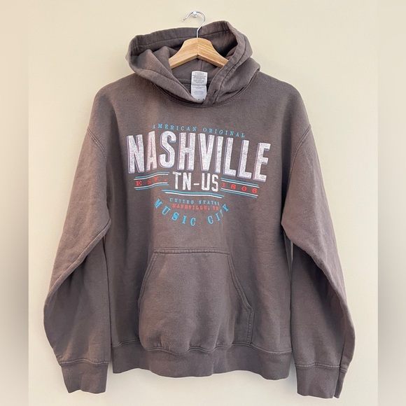Gildan Tops - Nashville Music City USA Grey Hooded Sweatshirt